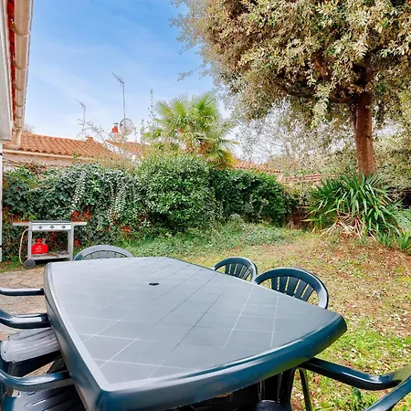Holiday home Maison Pour 5 - 300m De La Du Tanchet *
